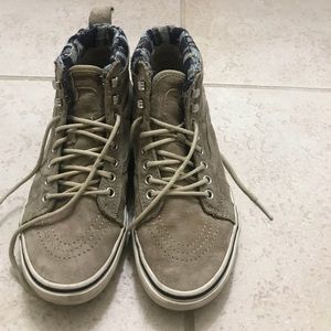 Vans High Top Scotchguard 3M. Women’s 7.5.